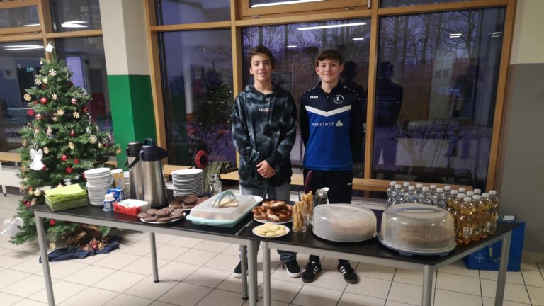 Mehr über den Artikel erfahren Begegnung, Austausch und Genuss beim Elternabend