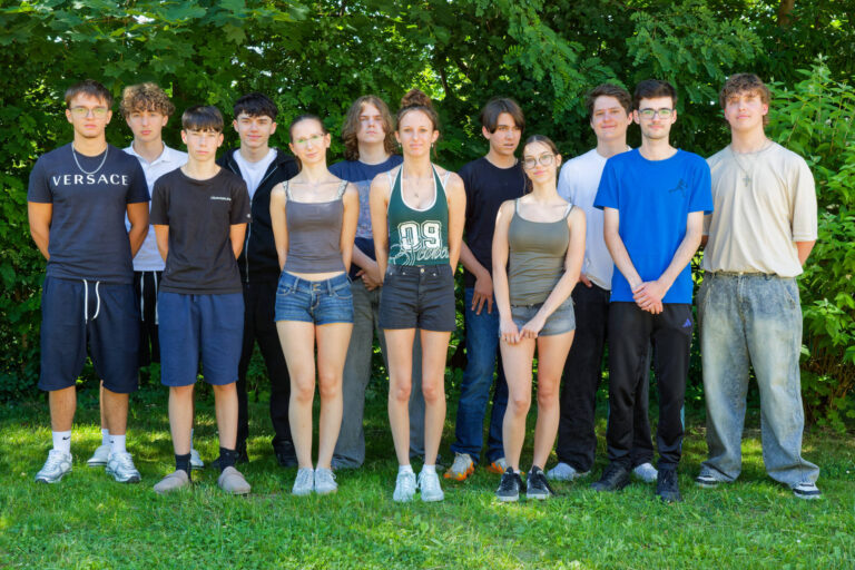 Mehr über den Artikel erfahren Well done – Schüler meistern PET
